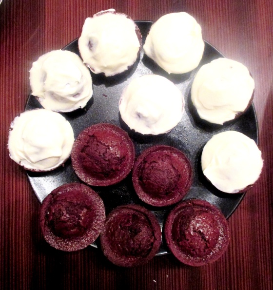Red Velvet Cupcakes with Cream Cheese Buttercream 6